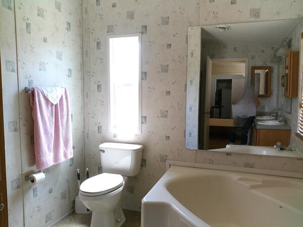 5320 Laurel Oaks Drive a Winter Haven, FL Mobile or Manufactured Home for Sale